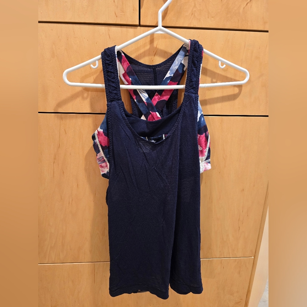 Lululemon Size 6 Tank